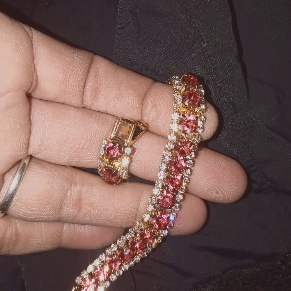 6.75 ruby 14k gold bracelet